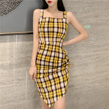 Дамска карирана рокля асиметричен модел 