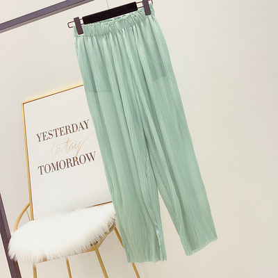 Pantaloni de dama plisati cu elastic