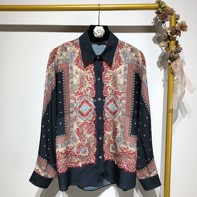 Cămașă de damă cu mâneci lungi și guler clasic cu model cu model