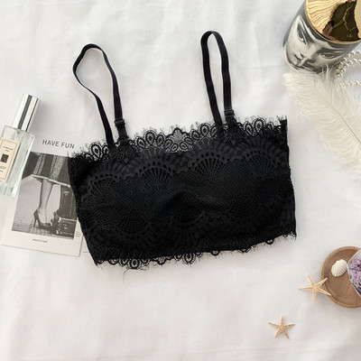 Модерно дамско дантелено бюстие в три цвята