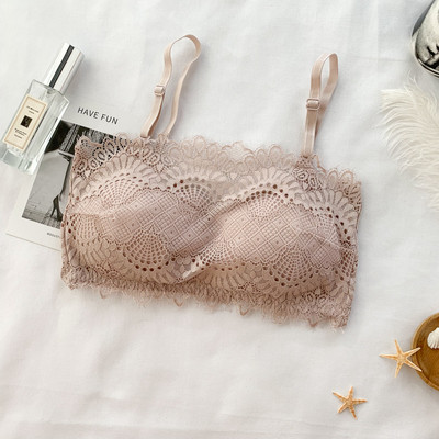 Модерно дамско дантелено бюстие в три цвята