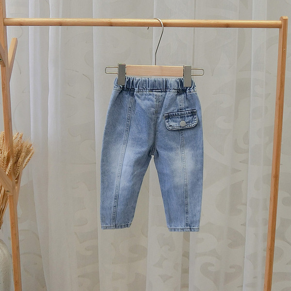 Blugi de copii actuali pentru baieti in culoarea albastra