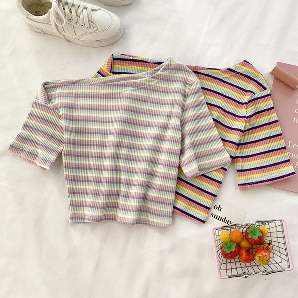 Bluză de damă în dungi cu mâneci scurte în două culori