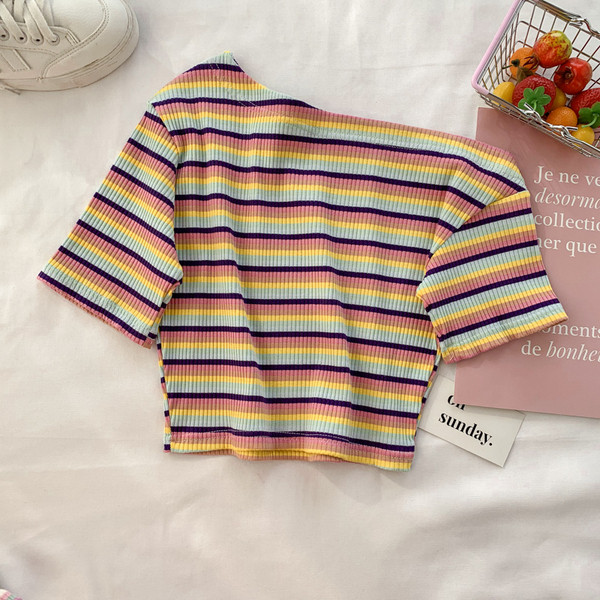 Bluză de damă în dungi cu mâneci scurte în două culori