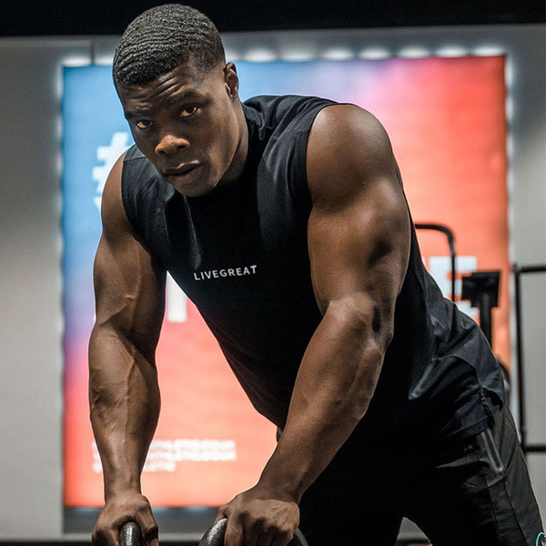 Мъжки спортен потник с надписи в няколко цвята