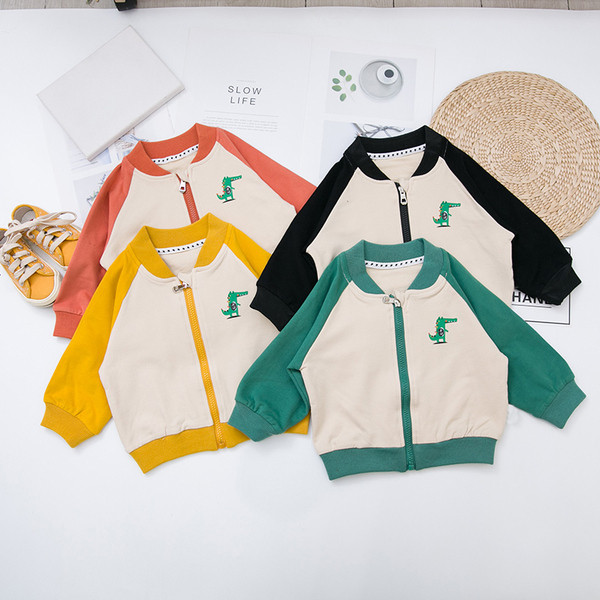 Model nou de hanorac pentru copii pentru baieti cu aplicare in mai multe culori