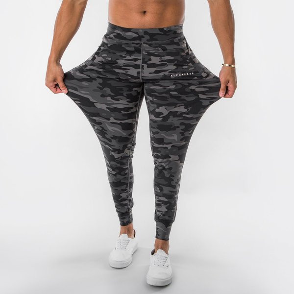 Спортно-ежедневен мъжки панталон с камуфлажен десен в три цвята