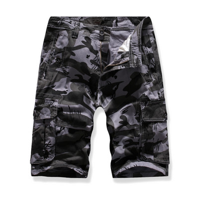 Къси мъжки панталони с камуфлажен десен и странични джобове в няколко цвята