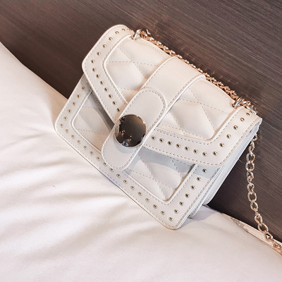 Geanta de dama cu maner metalic in patru culori