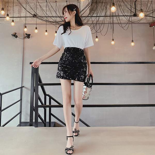 Модерна дамска пола в два цвята с пайети