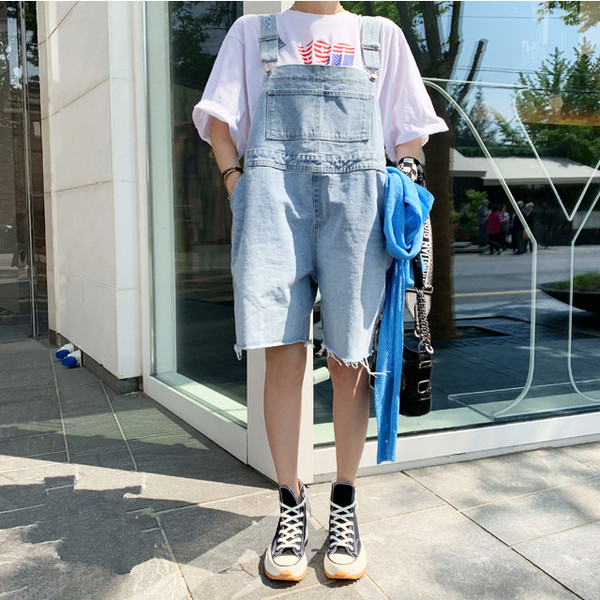 Γυναικεία ολόσωμη φόρμα τζιν  σε ανοιχτό χρώμα