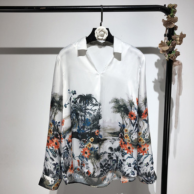 Cămașă de damă cu mânecă lungă și guler clasic alb cu model floral