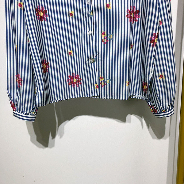 Cămașă de damă cu mâneci lungi în dungi, cu flori