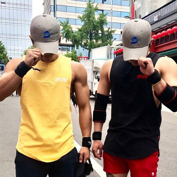 Maieu sport pentru bărbați cu bretele largi în mai multe culori