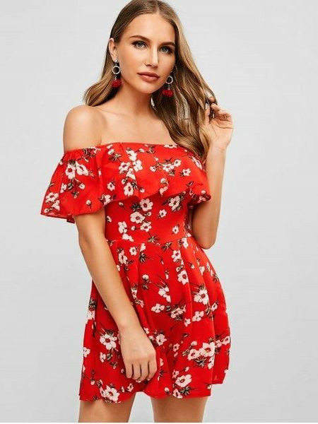 Κομψή γυναικεία ολόσωμη φόρμα  με floral πριντ σε κόκκινο χρώμα