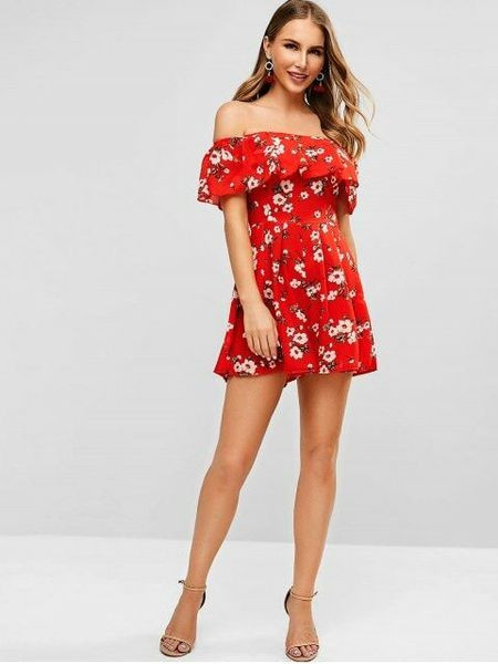 Κομψή γυναικεία ολόσωμη φόρμα  με floral πριντ σε κόκκινο χρώμα