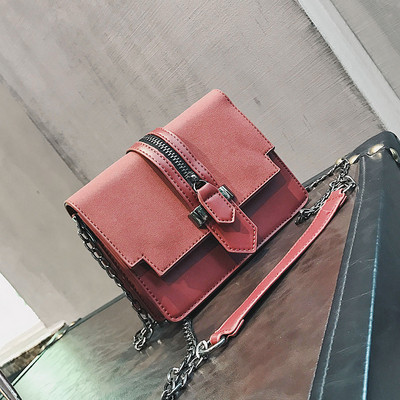 Geanta de dama cu element de fermoar in mai multe culori