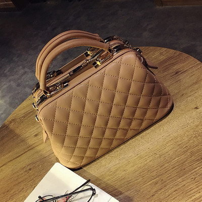 Geanta de dama moderna din piele cu fermoare in mai multe culori