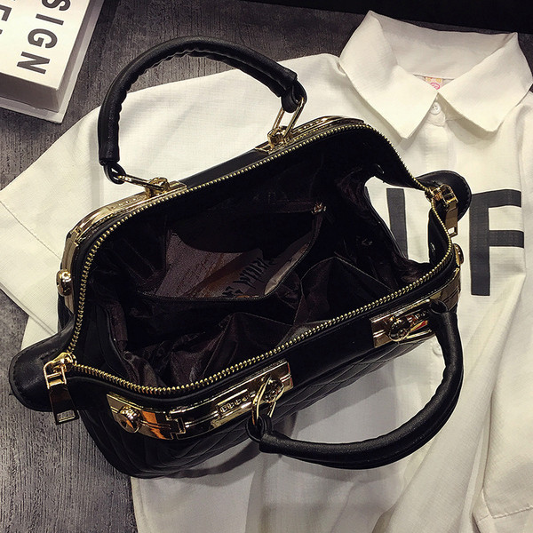 Geanta de dama moderna din piele cu fermoare in mai multe culori