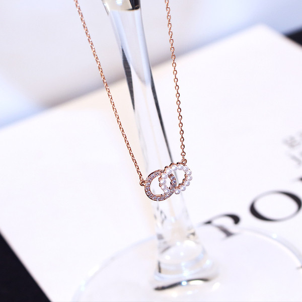 Colier modern de dama din pietre si perle