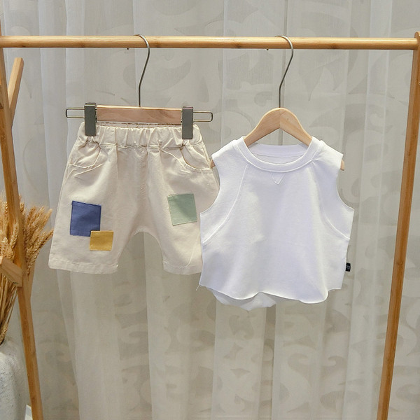 Pantaloni scurți pentru copii la modă pentru băieți în bej