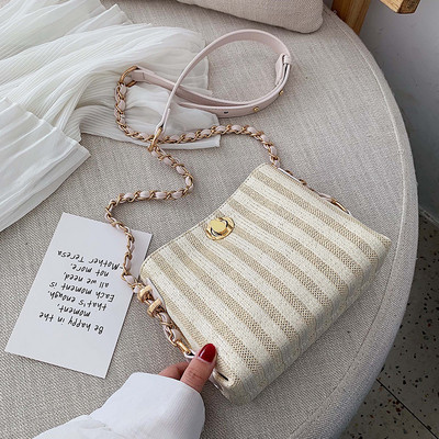 Geanta de dama eleganta cu inchidere metalica in trei culori