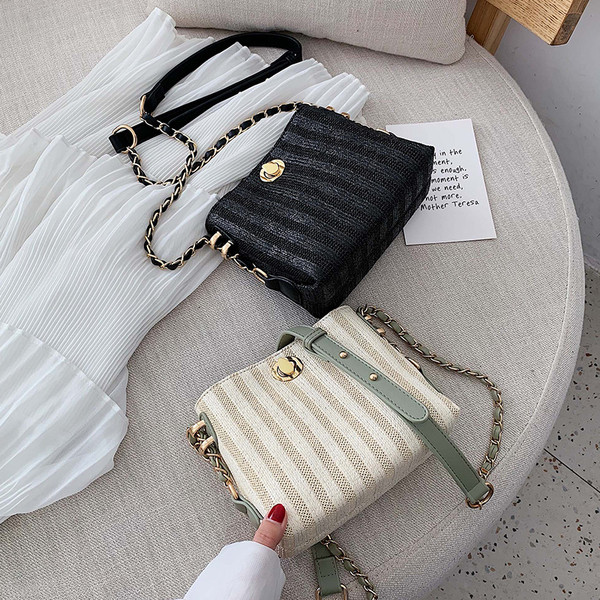 Geanta de dama eleganta cu inchidere metalica in trei culori