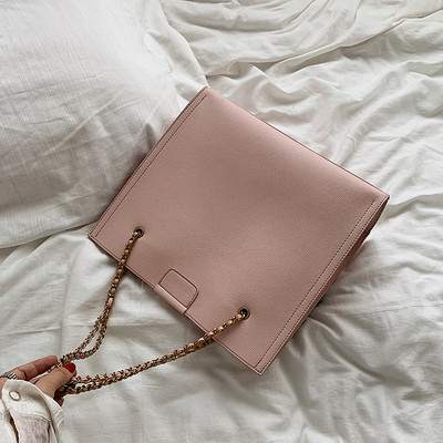 Geanta de dama moderna cu accesoriu in trei culori