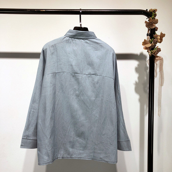 Cămașă de damă în albastru cu broderie