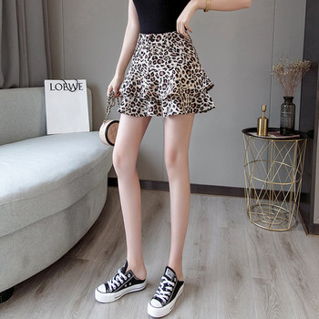 Fusta scurta de dama actuala cu animal print cu talie inalta
