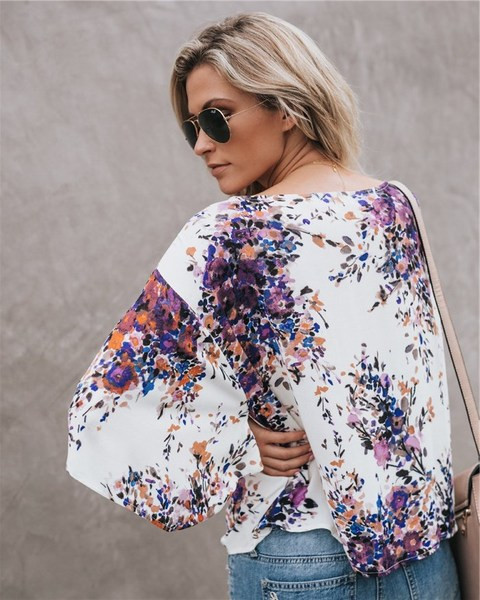 Модерна дамска риза с флорален десен в три цвята
