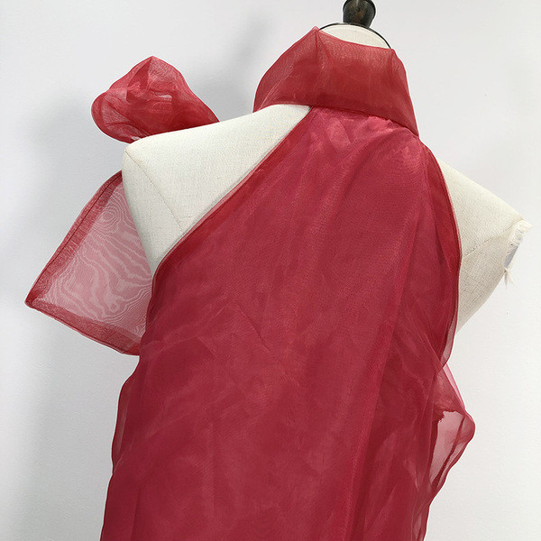 Maieu de damă din tul cu panglică roșie