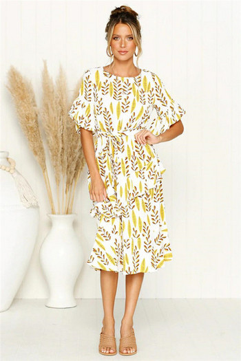 Стилна дамска рокля с О-образно деколте в бял цвят