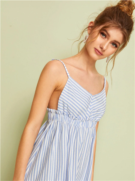 Rochie de dama in dungi cu decolteu in V si bretele subtiri