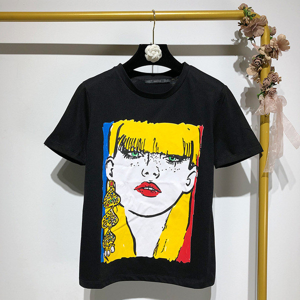 Tricou casual dama de culoare neagra si aplicatie