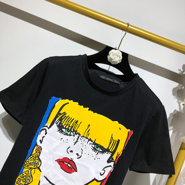 Tricou casual dama de culoare neagra si aplicatie