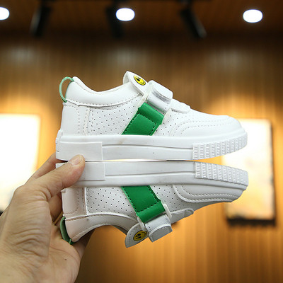 Adidasi copii cu aplicare in trei culori pentru baieti