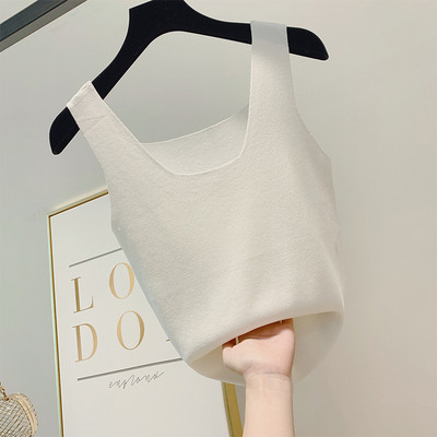 Maieu de damă în alb și negru