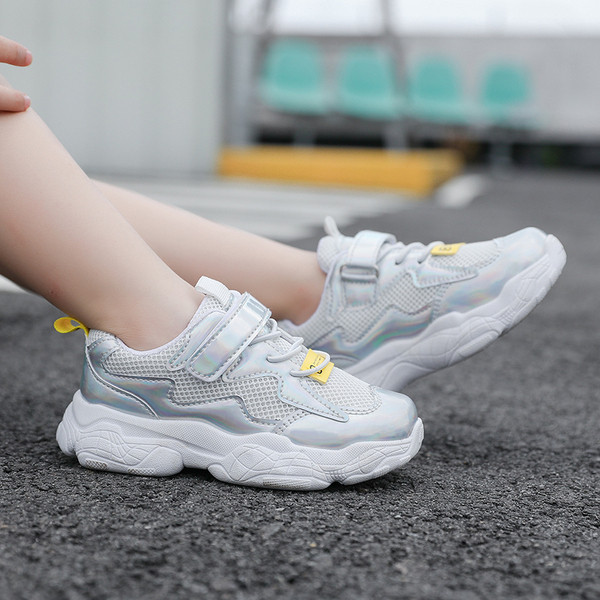 Adidași sport pentru copii pentru fete - în trei culori