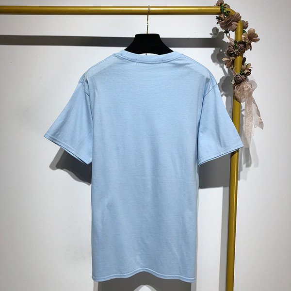 Tricou casual cu maneca scurta de culoare albastra si aplicatie