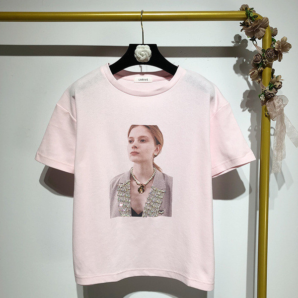 Tricou dama cu aplicatie cu paiete si perle