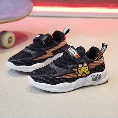 Tenisi actuali pentru copii pentru fete - in trei culori