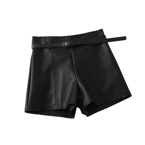 Pantaloni scurti de dama din imitatie de piele cu curea in mai multe culori