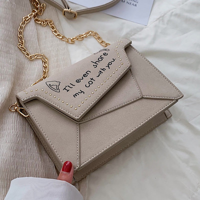 Geantă modernă de damă cu inscripție în patru culori