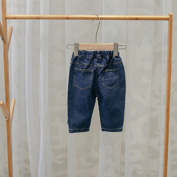 Blugi de copii actuali pentru baieti cu buzunare in albastru