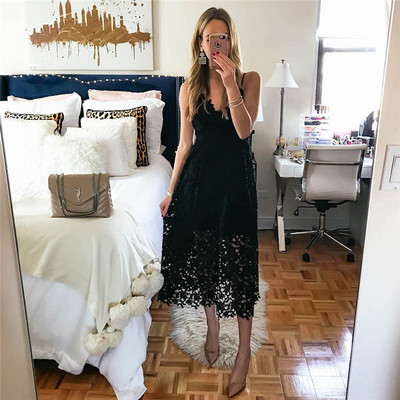 Rochie de dama din dantela cu bretele subtiri in mai multe culori