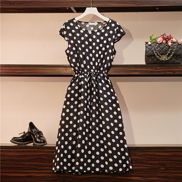 Ежедневна дамска рокля с връзки на талията в няколко цвята