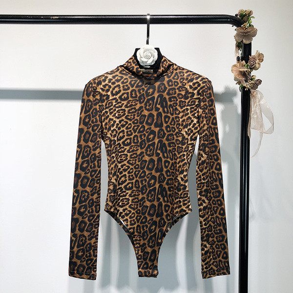 Body de dama cu maneci lungi si imprimeu animal