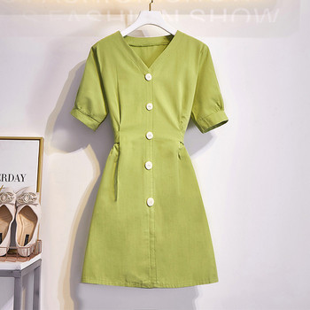 Rochie elegantă de damă, cu decolteu în V și nasturi de culoare verde