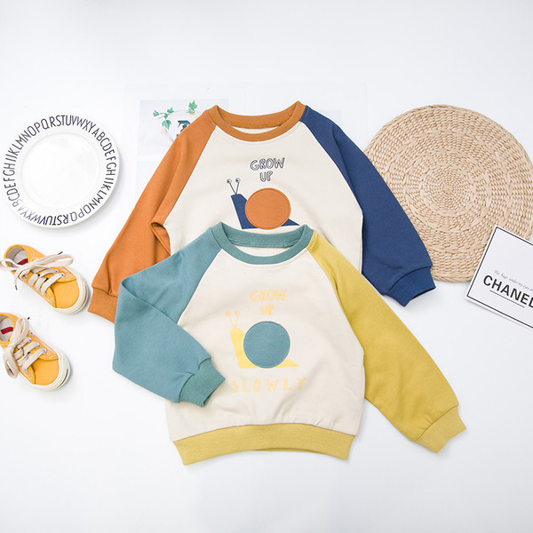 Bluza pentru copii pentru baieti cu aplicatie in doua culori